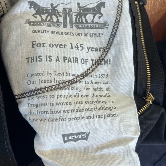*NEW* black Levi’s 505 size W33 L29. - Picture 9 of 9
